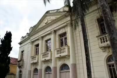 Imagem card com fundo