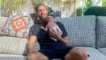 Calvin Harris lança álbum de fotos com as imagens do nascimento de seu primeiro filho