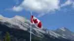 O Produto Interno Bruto do Canadá contraiu-se 1,6&percnt; no ano, taxa anualizada, no segundo trimestre