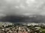 Brasileiros enfrentarão temporais nesta semana devido às mudanças climáticas; saiba onde