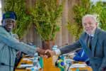 Lula se reúne com o presidente da Nigéria, Bola Tinubu, no Palácio do Planalto