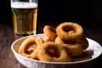 Receitas com cerveja para comemorar o dia da bebida