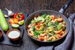 Saladas quentes e nutritivas: 5 sugestões para o almoço