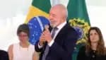 Lula no Sambódromo: veja a versão dos compositores do samba da Niterói