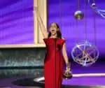 Atriz de “Pinguim” demonstra euforia em seu discurso de vitória nos Emmy 2025; confira