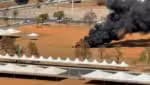 Banheiros químicos incendiados na Esplanada dos Ministérios