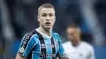 Ex-jogador do Grêmio causa surpresa e se destaca com time africano nos Emirados Árabes; assista ao vídeo