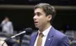 Aluno detido sob suspeita de ter agredido Nikolas Ferreira com ameaças de morte
