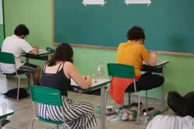 Imagem card com fundo