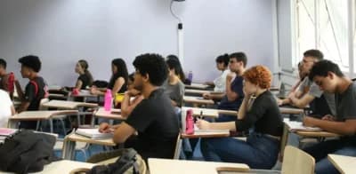 Imagem card com fundo