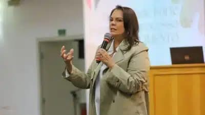 Imagem card com fundo