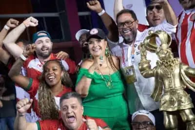 Imagem card com fundo