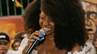 Imagem card com fundo