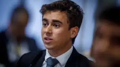 Imagem card com fundo