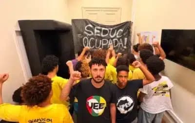 Imagem card com fundo