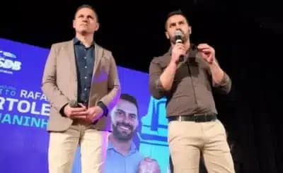 Imagem card com fundo