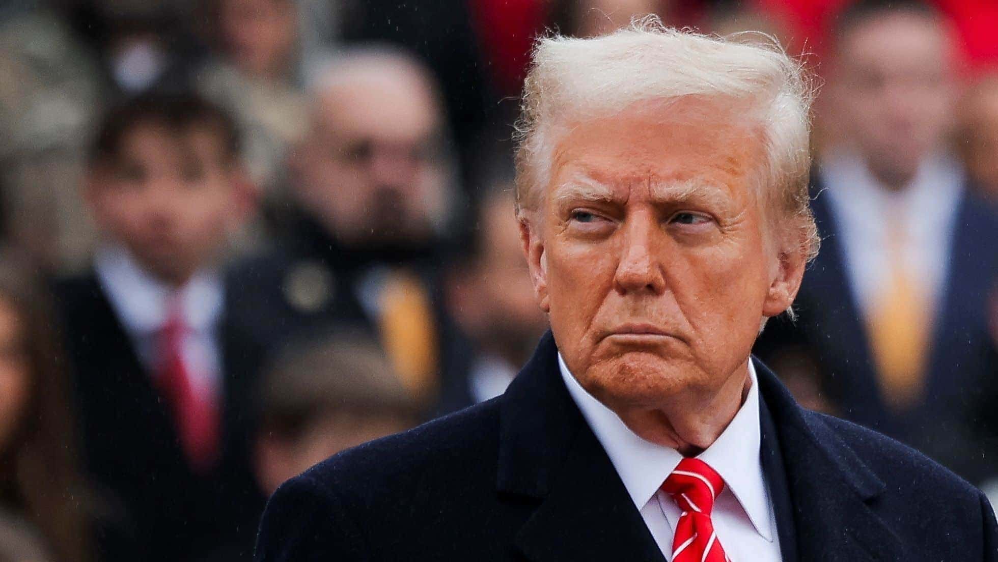 2025-01-20T111136Z_1_LYNXNPEL0J0DN_RTROPTP_4_USA-TRUMP-INAUGURATION-CEMETERY-e1737568042933