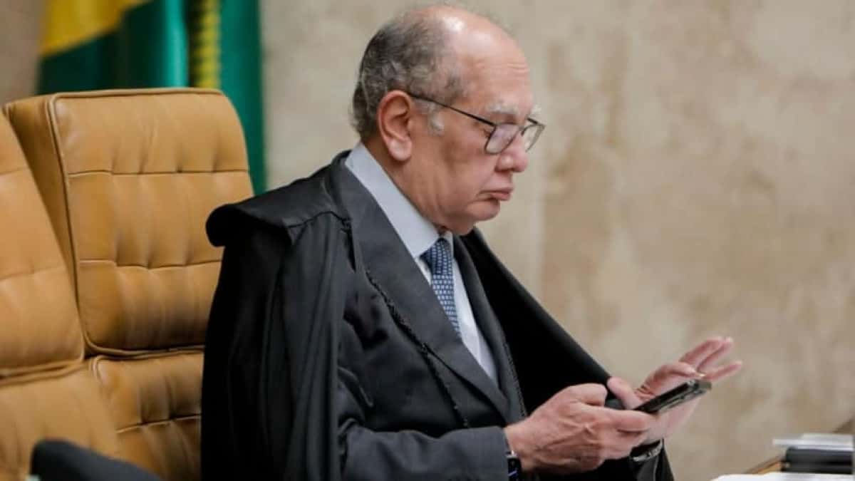 STF-GilmarMendes-FlavioDino-GilmarMendes-Moraes-Gonet-EdsonFachin-Plenario-34-848×477-1