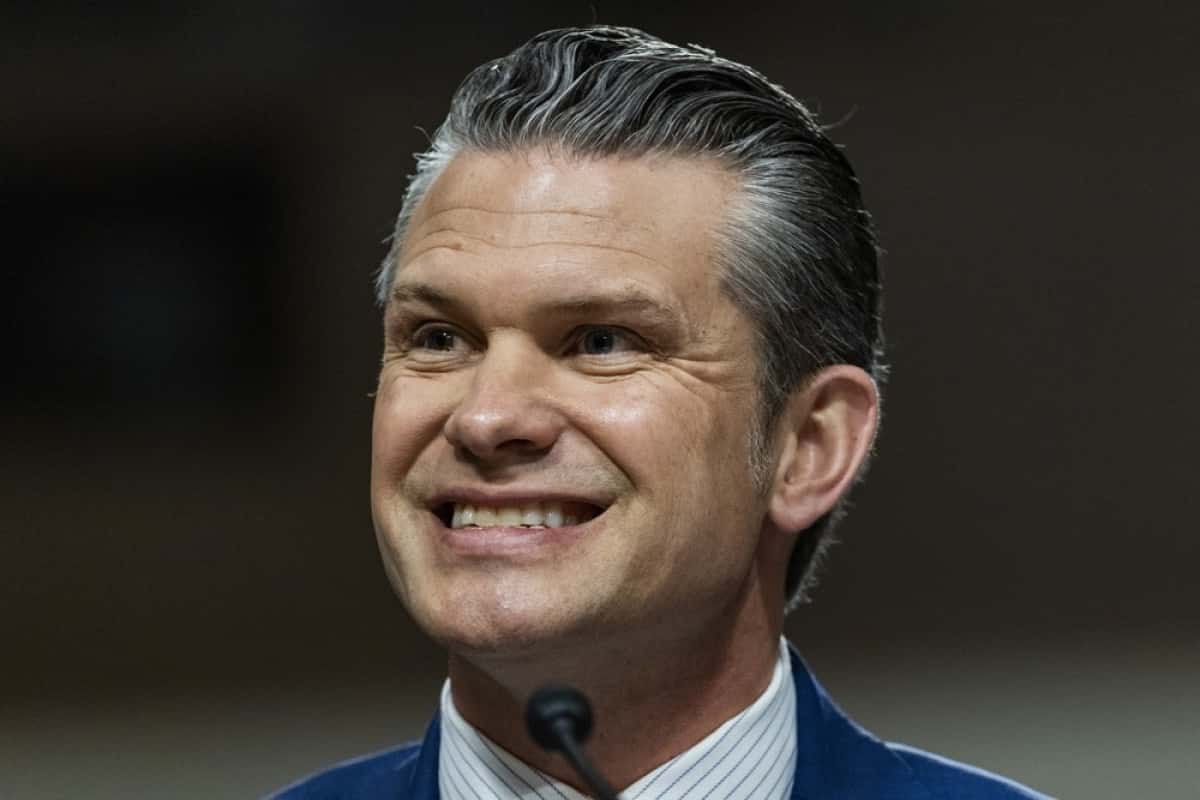WASHINGTON (United States), 18/06/2025.- US Secretary of Defense Pete Hegseth testifies before the Senate on the Pentagon's budget in the Dirksen Senate Office Building in Washington, DC, USA 18 June 2025. EFE/EPA/JIM LO SCALZO
