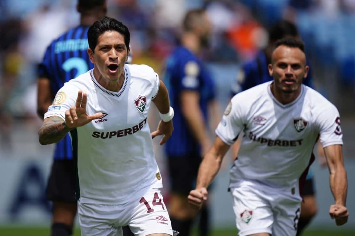 CHARLOTTE (United States), 30/06/2025.- German Cano of Fluminense (L) celebrates scoring the 0-1 opening goal during the FIFA Club World Cup 2025 match between Internazionale Milano and Fluminense in Charlotte, North Carolina, USA, 30 June 2025. (Mundial de Fútbol) EFE/EPA/JACOB KUPFERMAN
