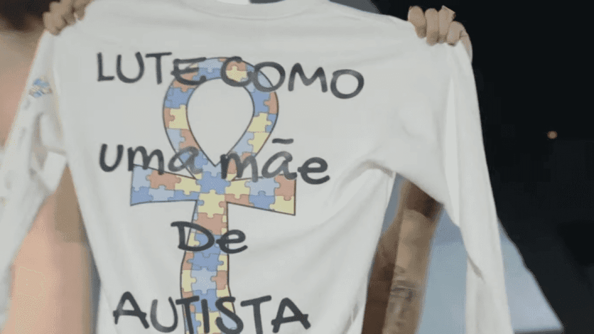 hungria-exibe-camisa-autismo-alok-brasilia-848×477-1