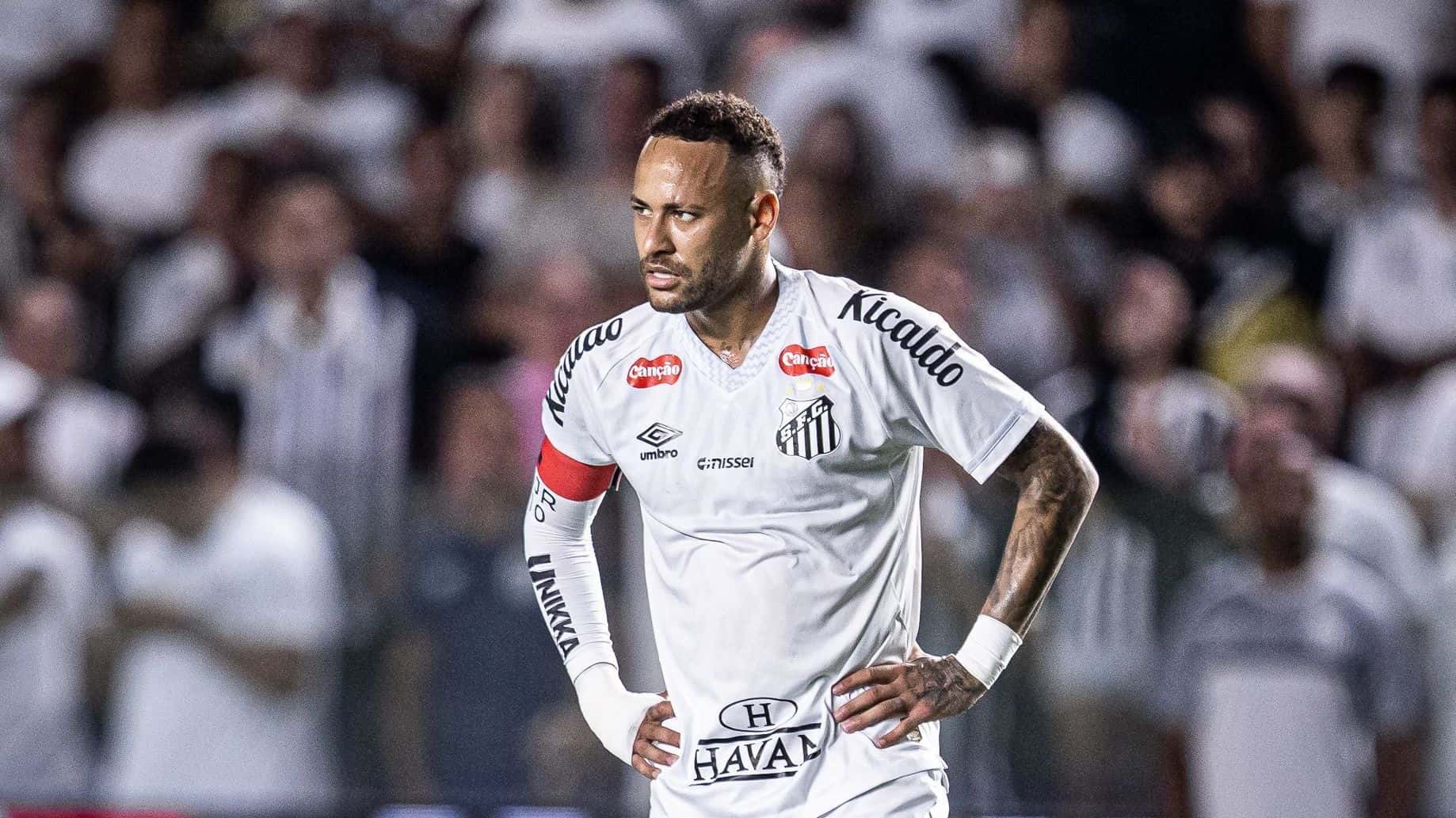neymar-santos-atletico-mg-brasileirao-e1746462177794