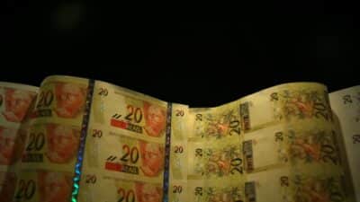 Quais as opções do governo após o revogamento do aumento do IOF?