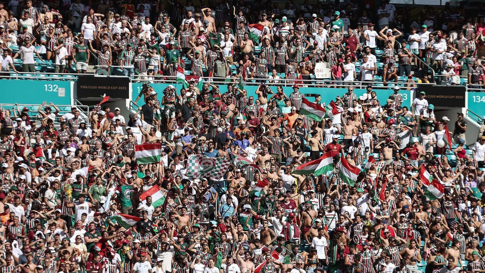 torcida_fluminense_mamelodi_mundial-e1750889780826