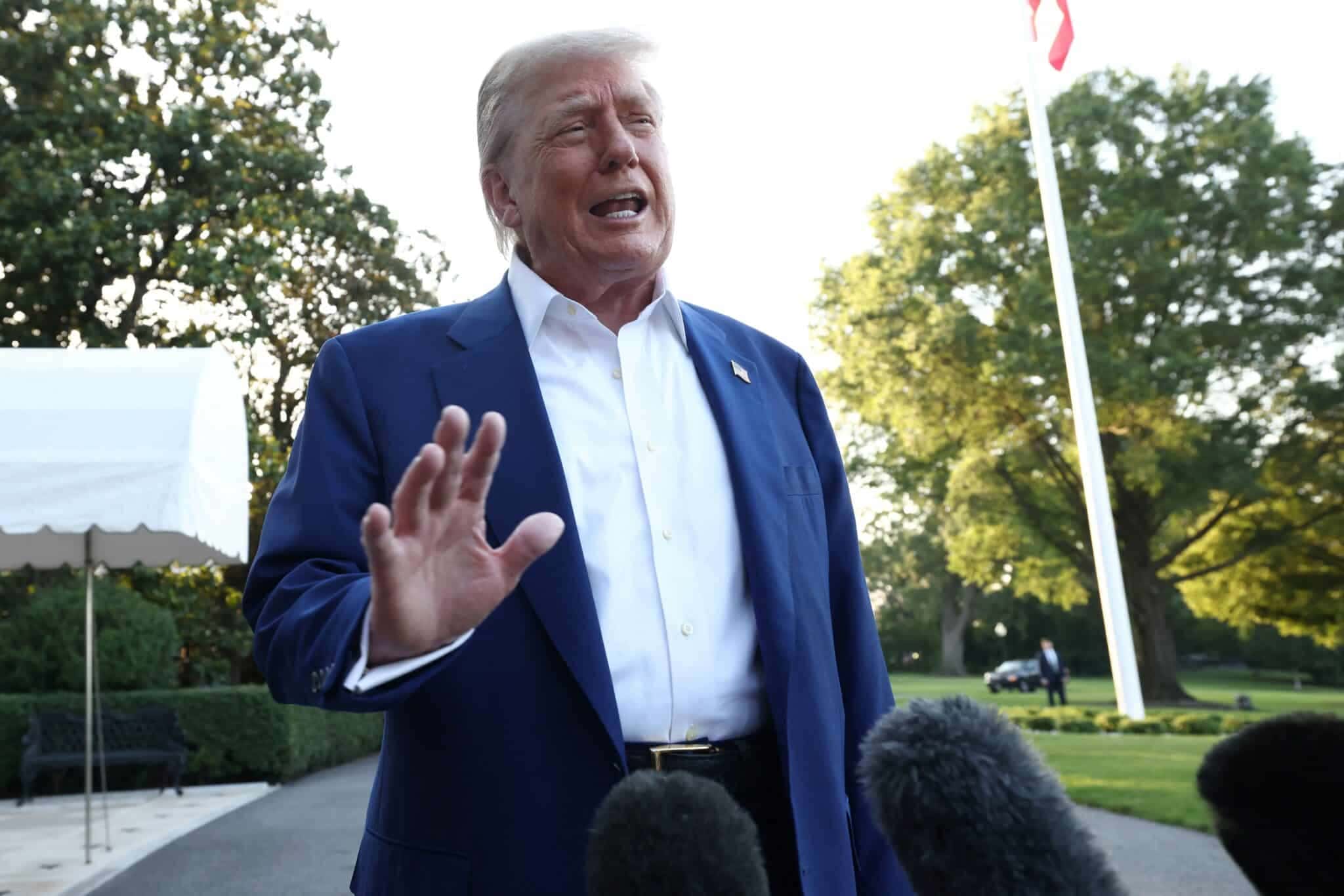2025-06-24T105854Z_1_LYNXMPEL5N0JI_RTROPTP_4_EUA-TRUMP-ISRAEL-IRA-2