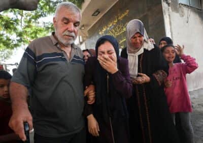 Bombardeios israelenses ceifaram a vida de 89 palestinos em um período de 24 horas, de acordo com informações oficiais