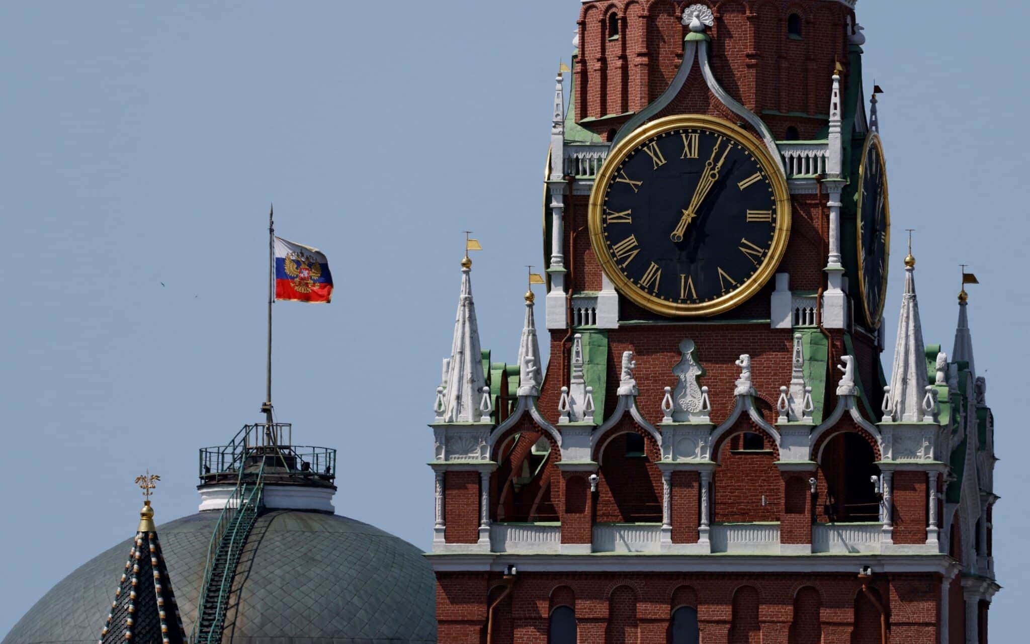 2025-06-30T113745Z_1_LYNXMPEL5T0HR_RTROPTP_4_RUSSIA-DAILYLIFE