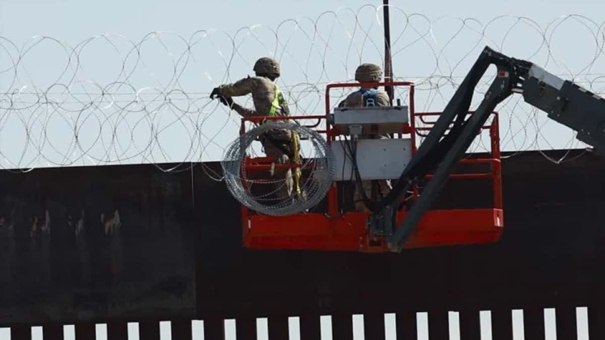 2025-07-07T221021Z_1_LOP805507072025RP1_RTRMADP_BASEIMAGE-960X540_USA-TRUMP-MIGRATION-BORDER