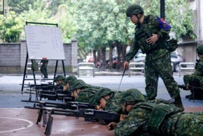 Taiwan realiza maior exercício militar, incluindo ataques contra o comando militar