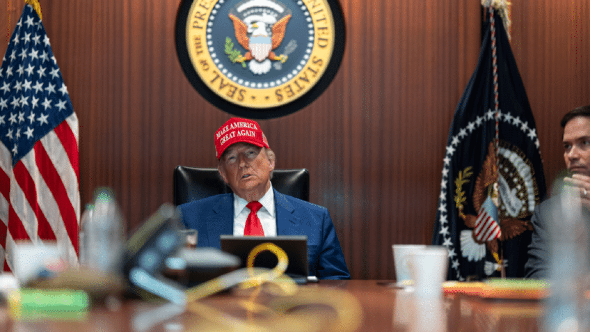 7trump-sala-casa-branca-21jun2025-1-848×477-1
