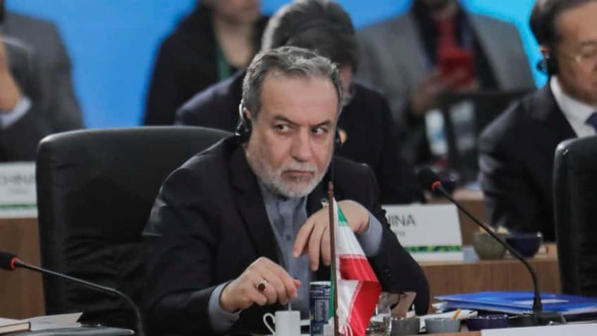 AbbasAraghch-Ira-BRICS-Plenaria-MAM-13-848×477-1