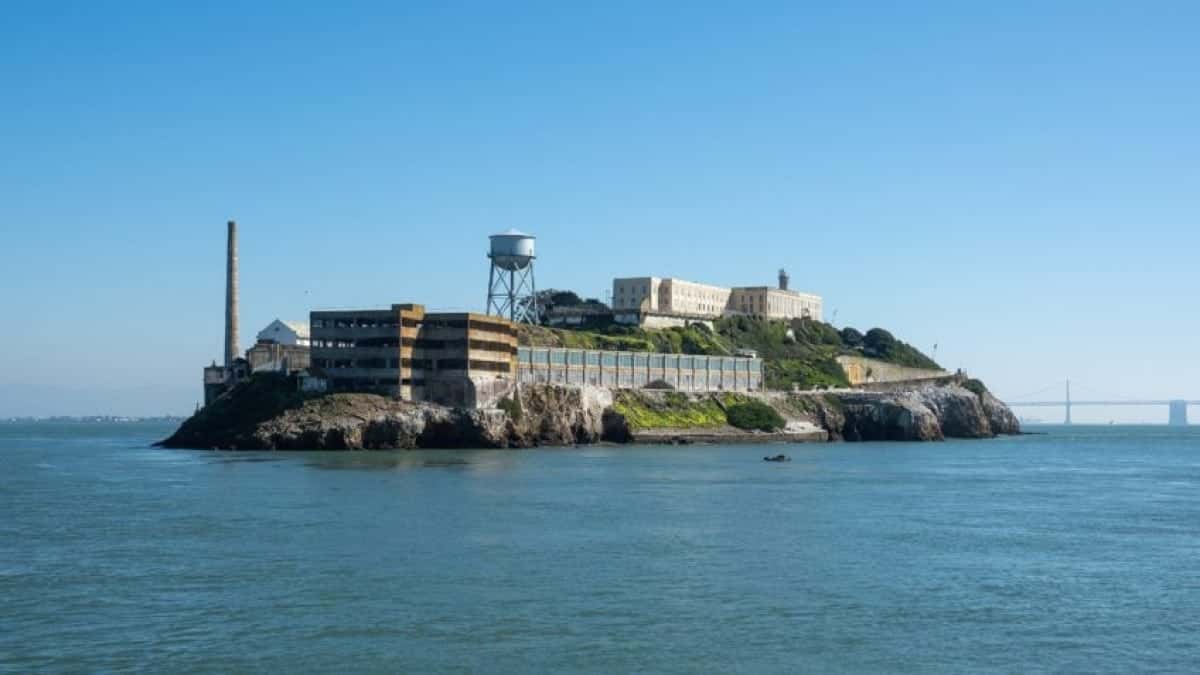Alcatraz_wikimedia-848×477-1