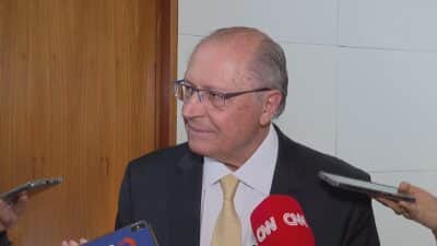 Alckmin afirma que Trump desconhece informações sobre Bolsonaro