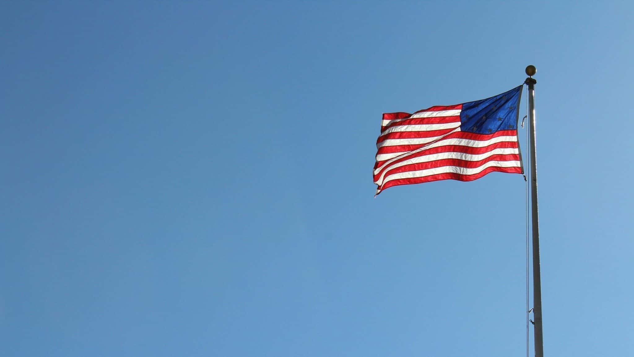 Bandeira-dos-EUA-e1753399234294