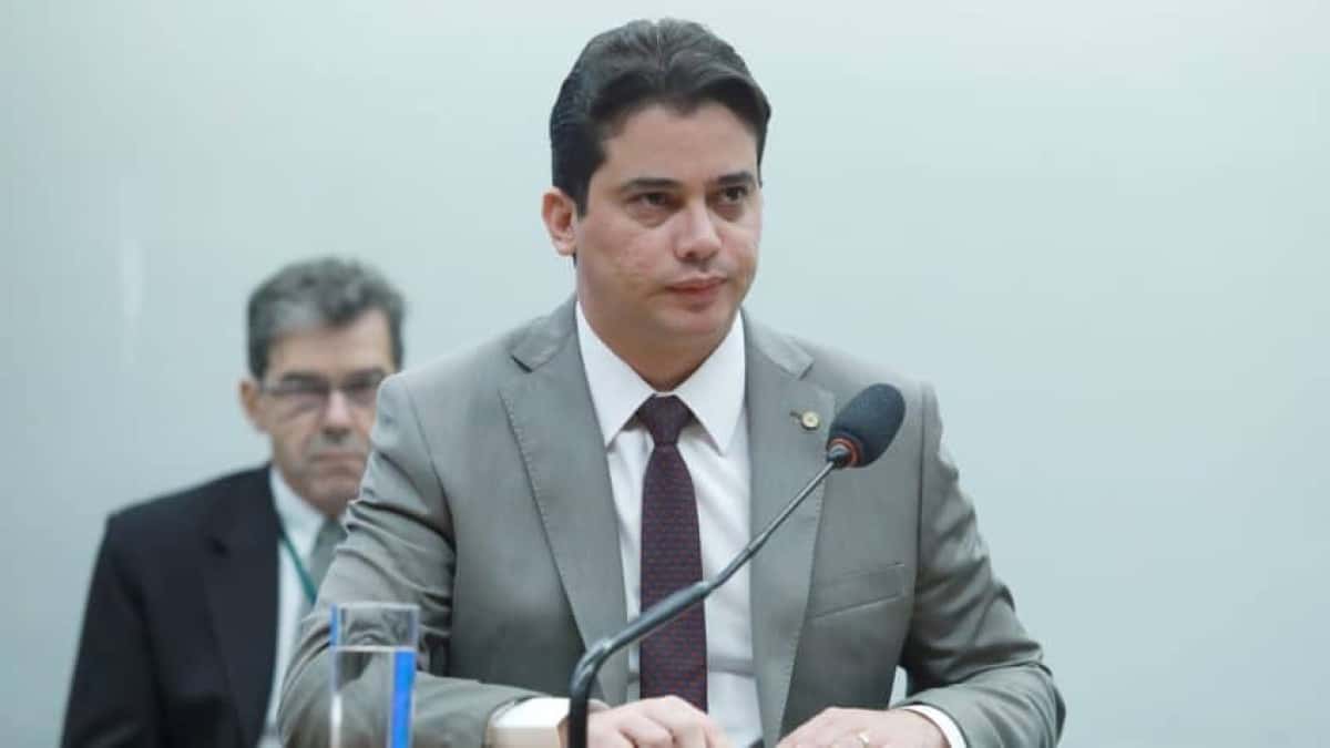 Deputado-Junior-Mano-1080-848×477-2