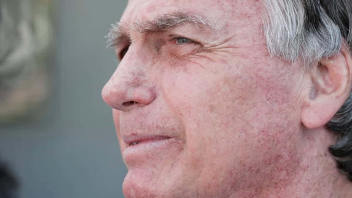 JairBolsonaro-Bolsonaro-Hospital-DFStar-Medalha-3is-21jun2025-16-848×477-1