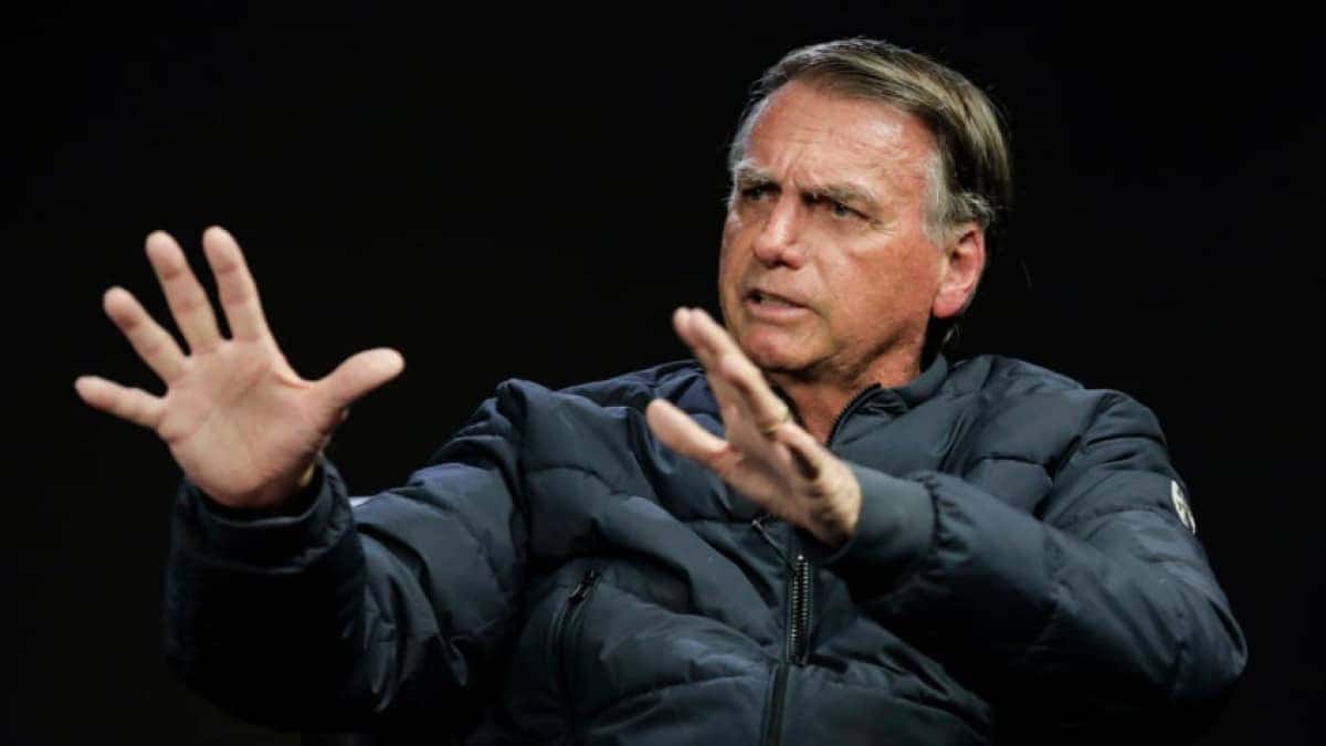 JairBolsonaro-EntrevistaExclusiva-MarianaHaubert-SimoneKafruni-Poder360-210-1-848×477-2