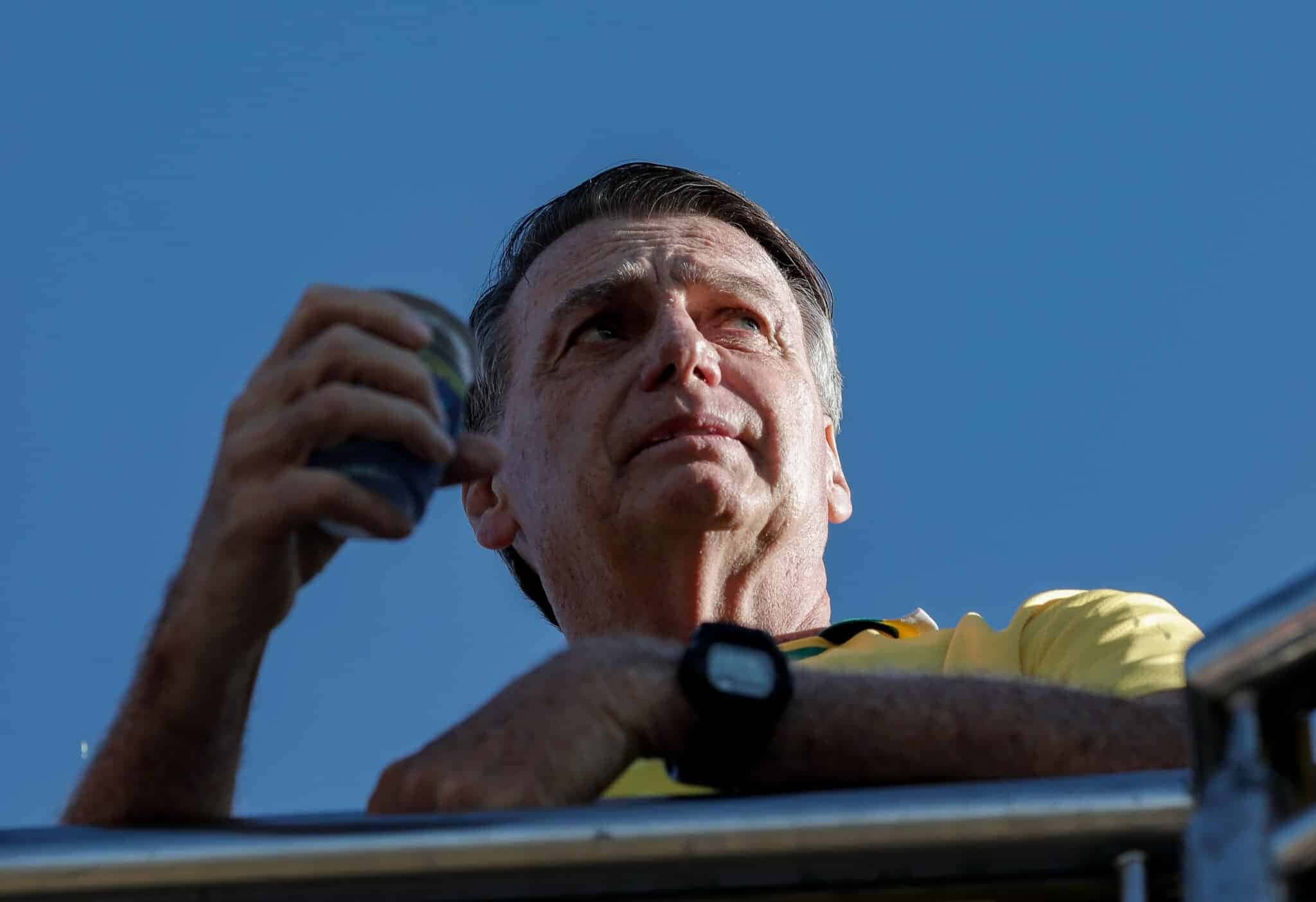 JairBolsonaro-Passeata-Anistia-SilaMalafai-MichelleBolsonaro-110