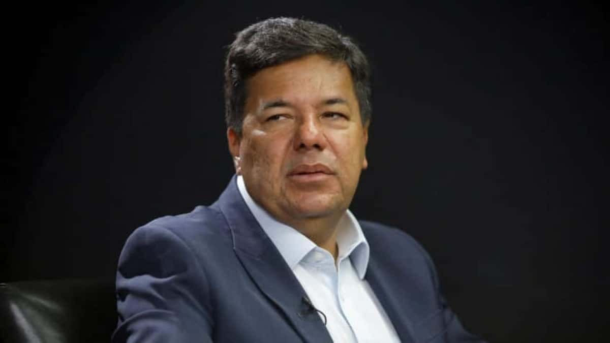 MendoncaFilho-PoderEntrevista-10-848×477-1