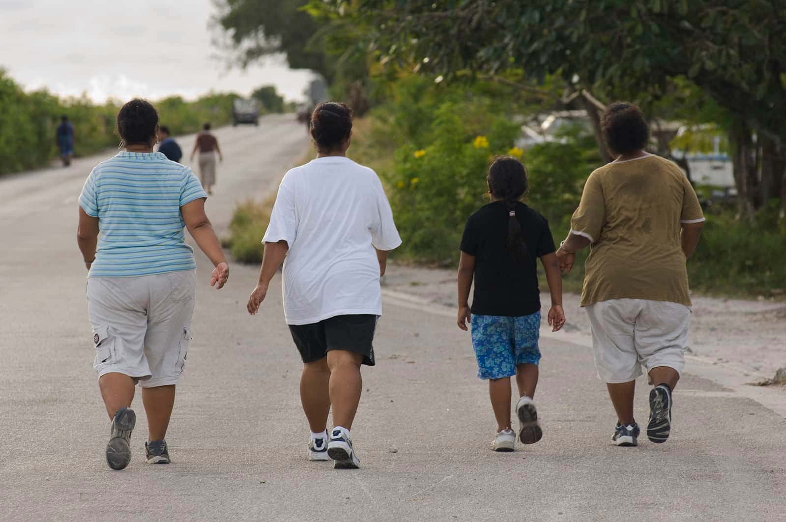 Participants_of_a_walk_against_Diabetes_and_for_general_fitness_around_Nauru_airport
