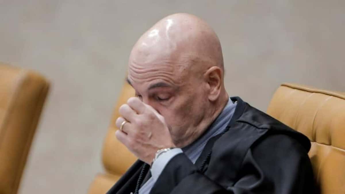 STF-GilmarMendes-FlavioDino-GilmarMendes-Moraes-Gonet-EdsonFachin-Plenario-22-848×477-1