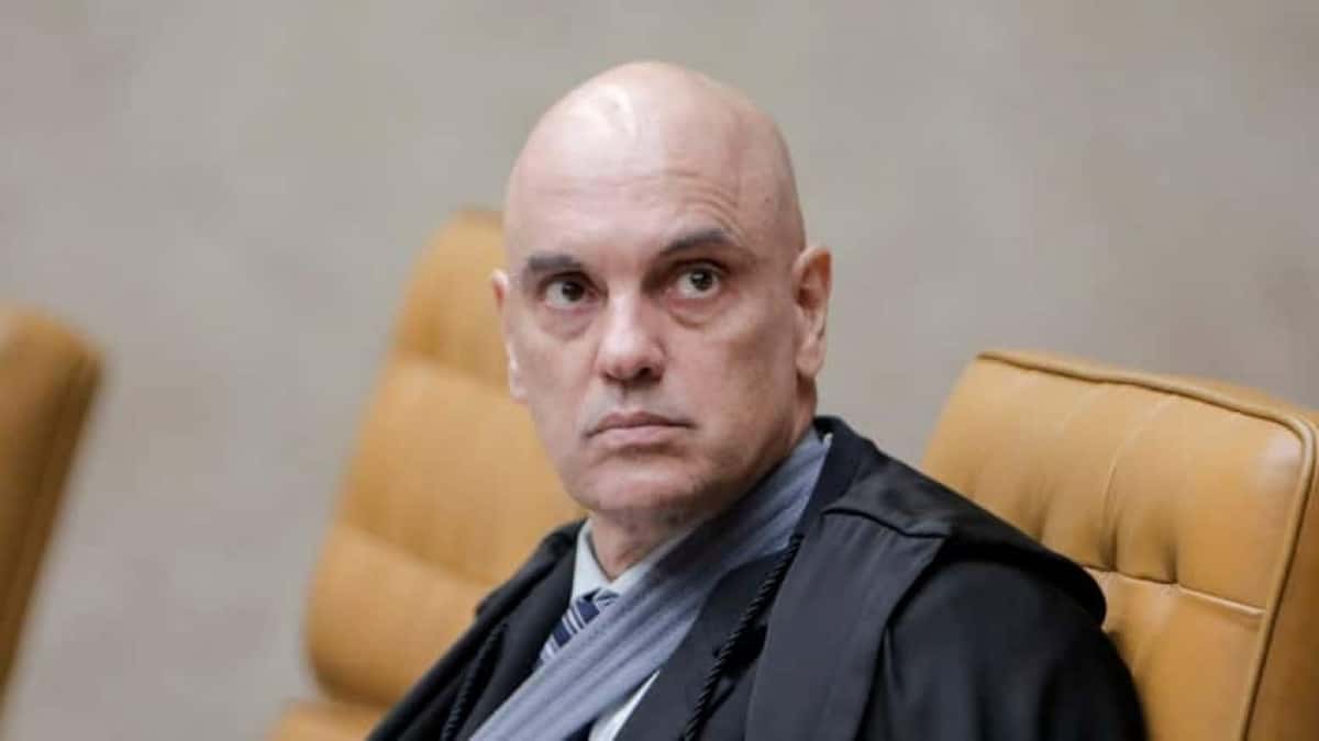 STF-GilmarMendes-FlavioDino-GilmarMendes-Moraes-Gonet-EdsonFachin-Plenario-29-848×477-1