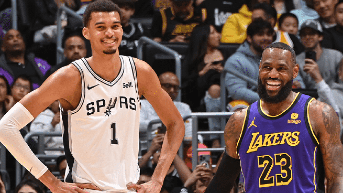 Wembanyama-LeBron-Spurs-Lakers-NBA-e1708782875361