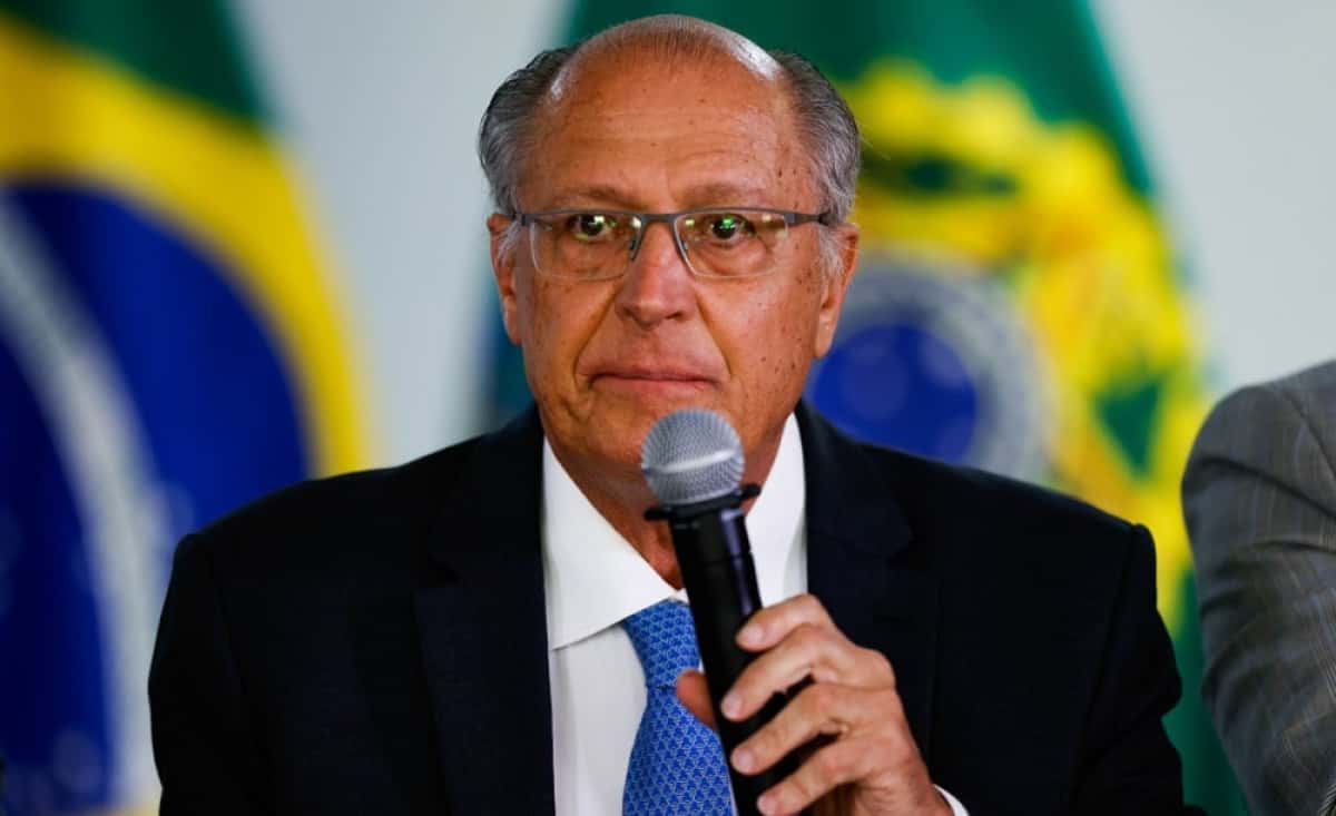 DF - ALCKMIN/DORES ABDOMINAIS/EXAMES/ARQUIVO - POLÍTICA - Foto de arquivo de 06/03/2025 do vice- presidente da República, Geraldo Alckmin (PSB), que passa por exames nesta quinta-feira, 29 de maio de 2025, após apresentar quadro de enjoo e dores abdominais. Alckmin é atendido no Hospital Sírio-Libanês, em Brasília. 06/03/2025 - Foto: WILTON JUNIOR/ESTADÃO CONTEÚDO