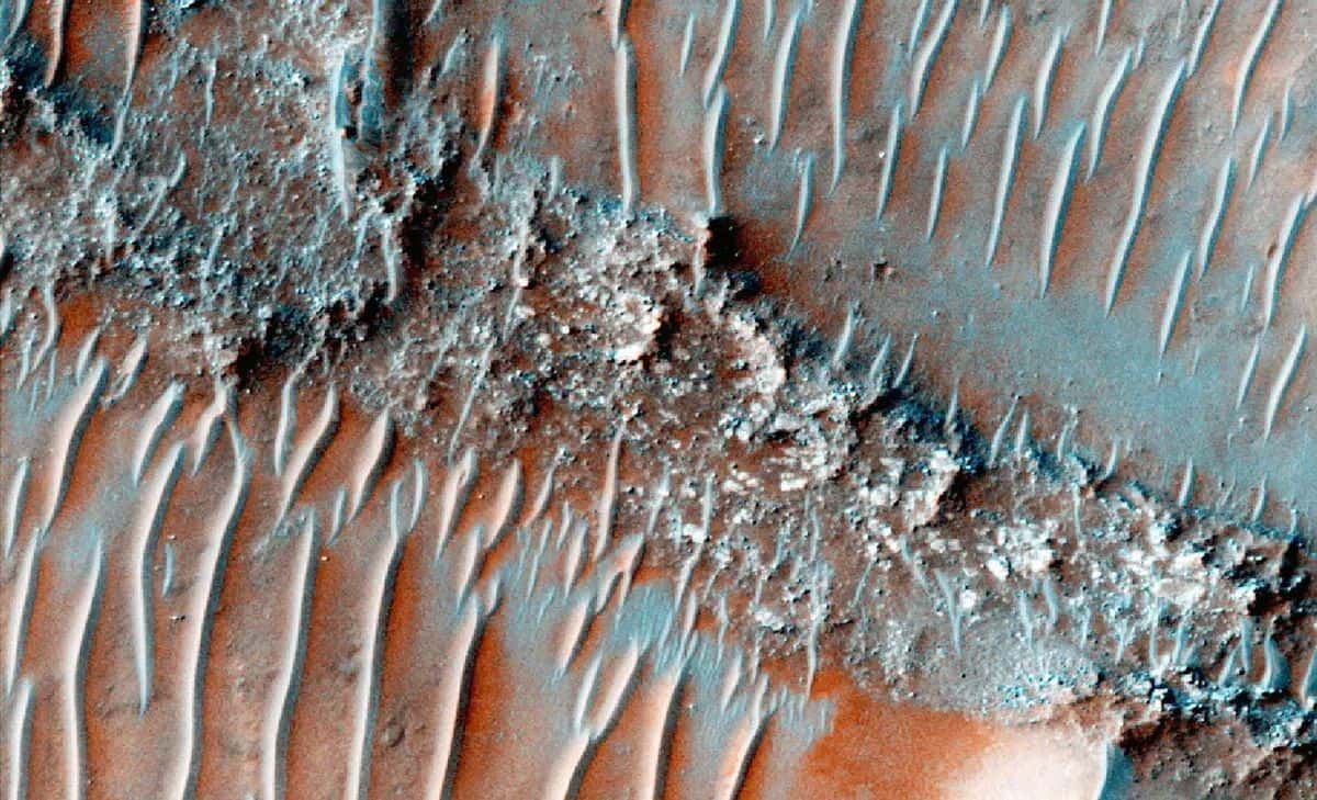 antigos-leitos-de-rios-em-Marte