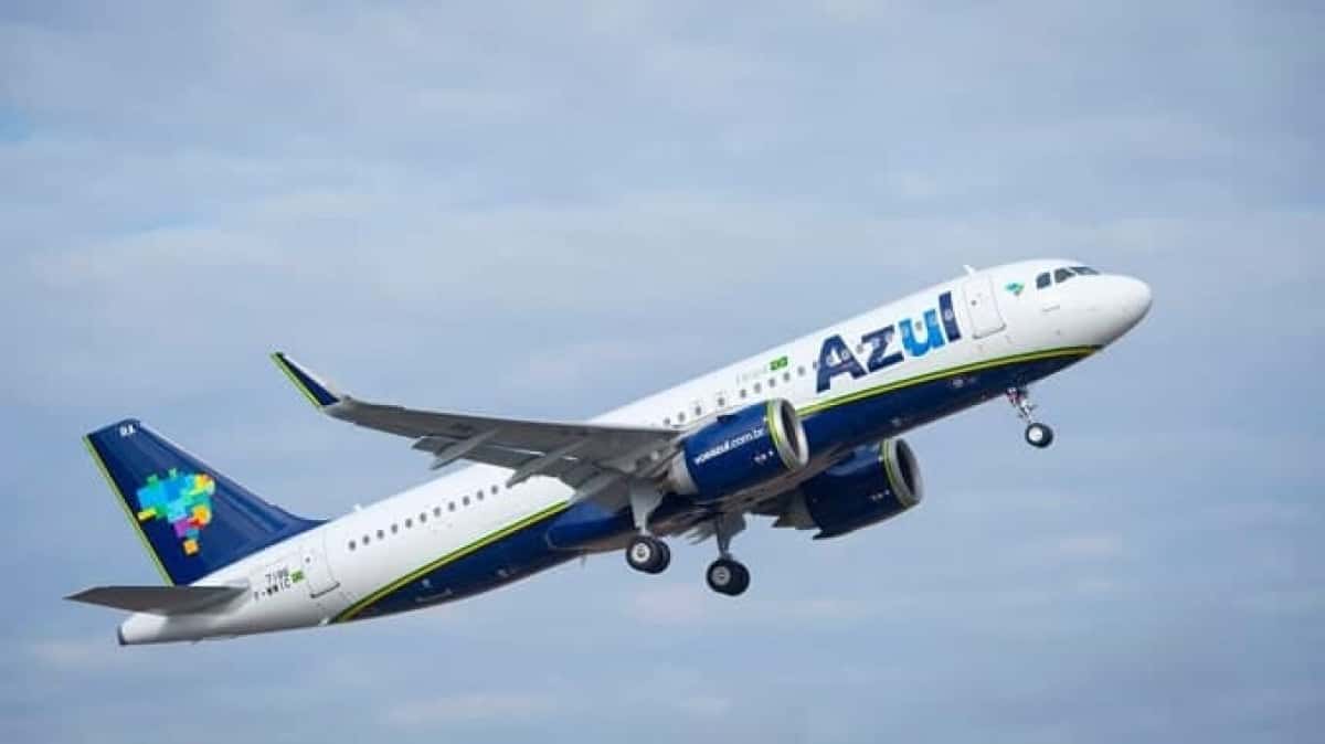 azul-b3